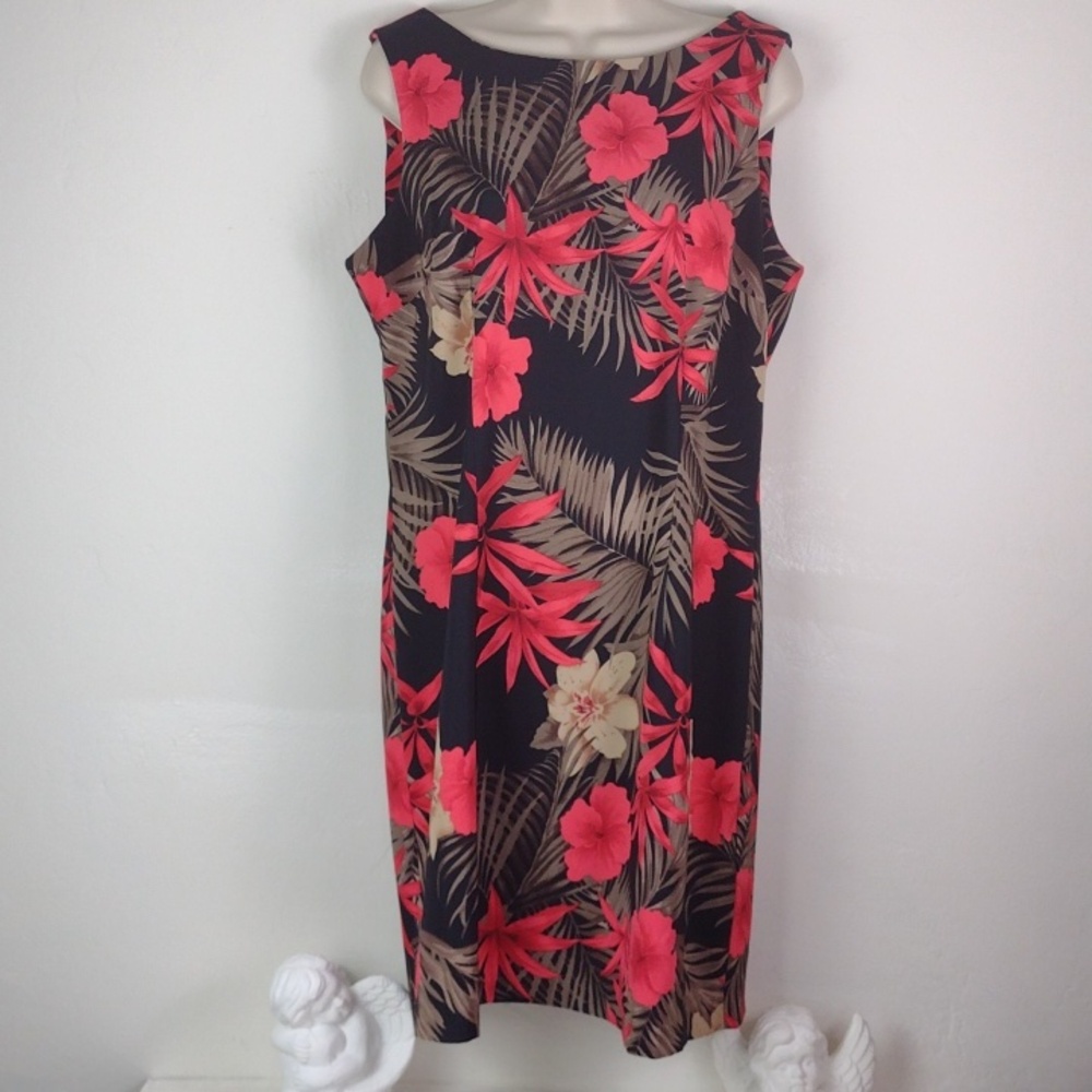 Black Tropical Vibrant Red Floral & Tan Fauna Graphic Shift Dress SZ 12